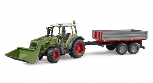 Fendt Vario 211 mit Frontlader und Bordwandanhänger